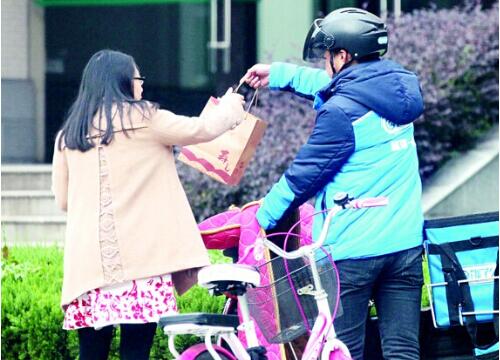 武漢大學生為什么這么愛吃外賣,這些理由我也是醉了！